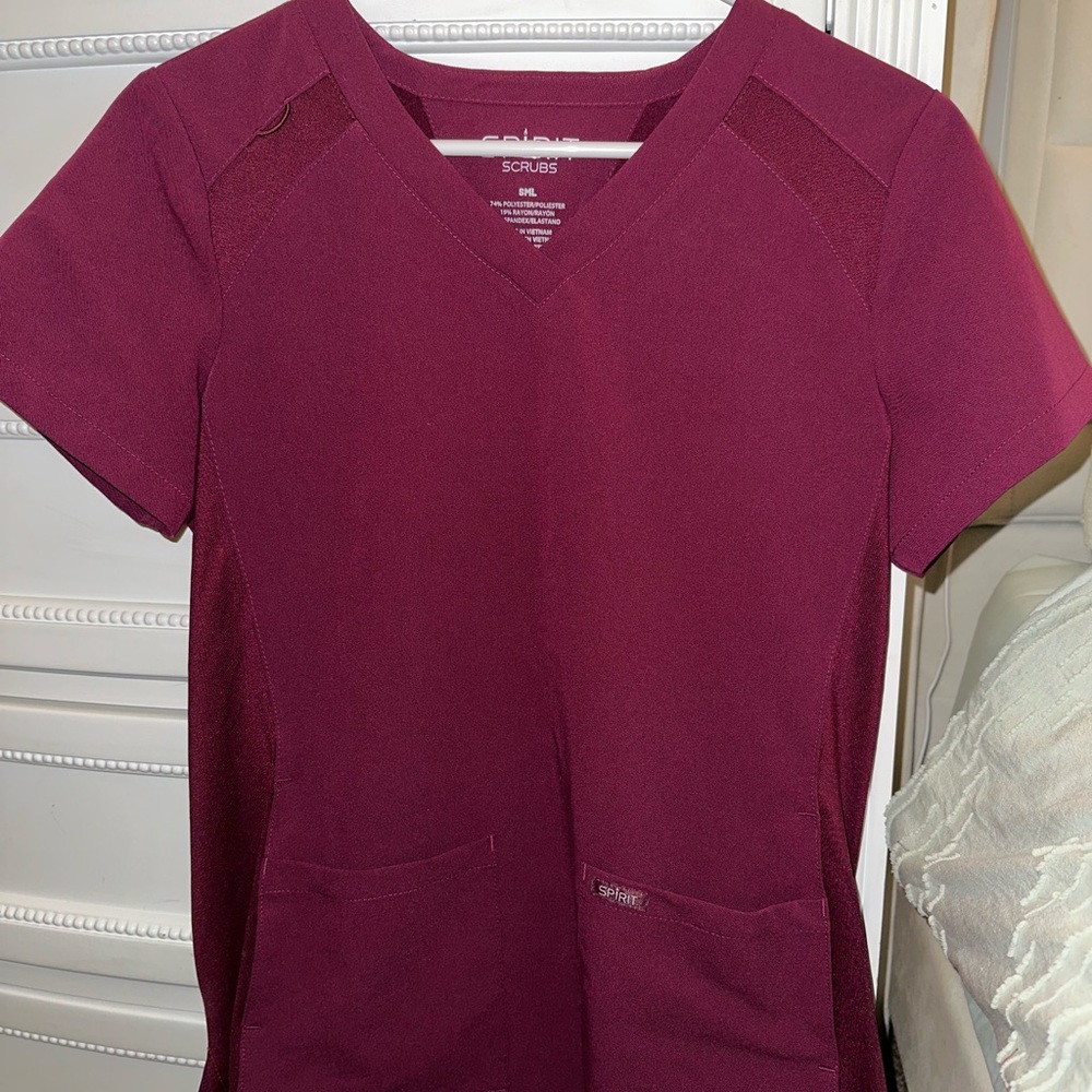 Spirit Women's V-Neck Scrub Top - Maroon